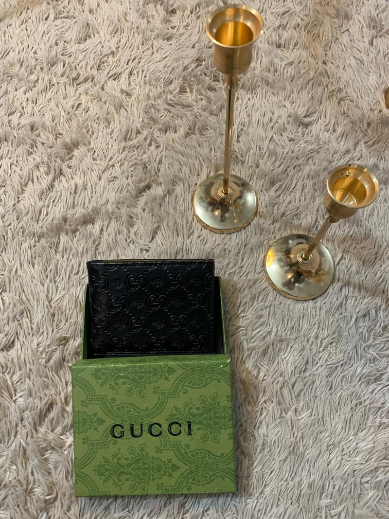 Gucci Signature Leather Men's Bifold Wallet in classic black
