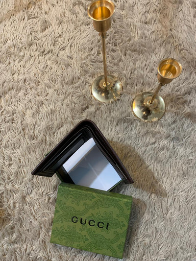 Gucci Signature Leather Men's Wallet in dark coffee brown