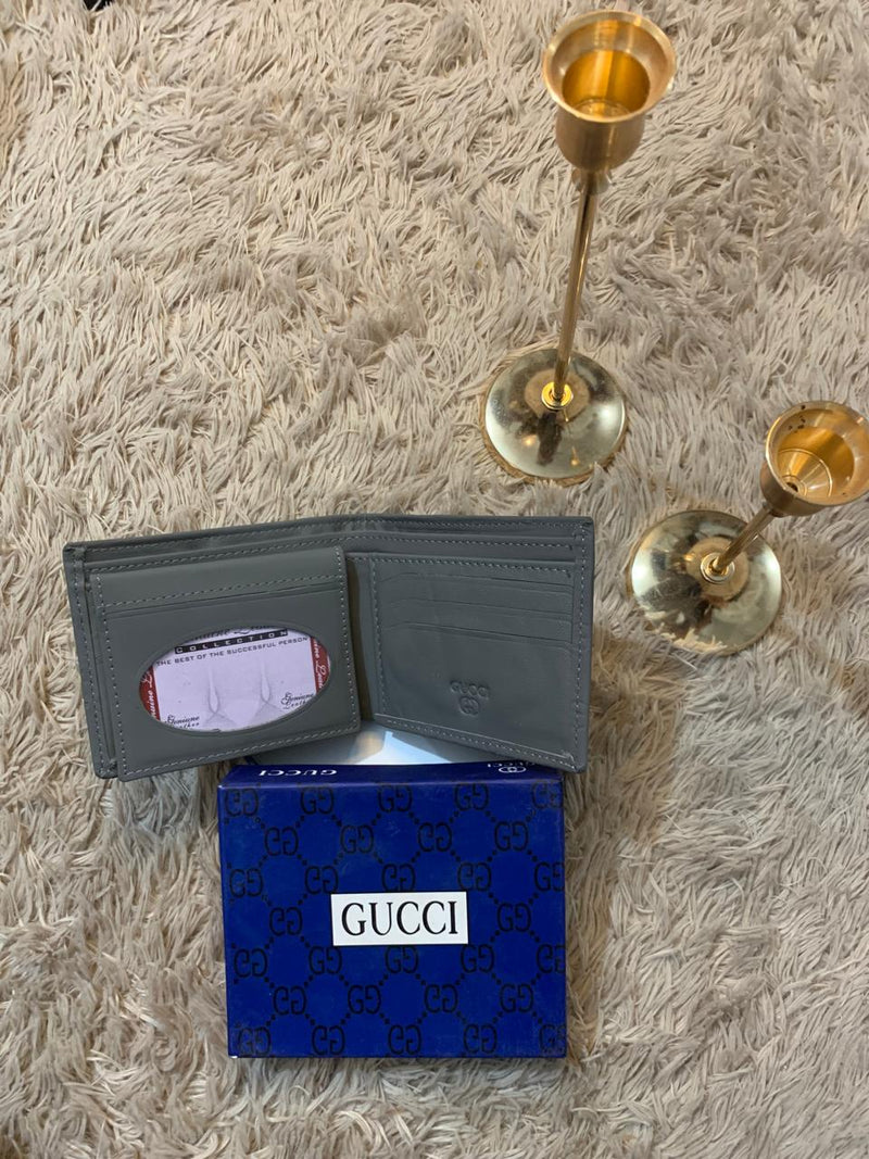 Gucci Men's Signature Debossed Wallet (Charcoal)